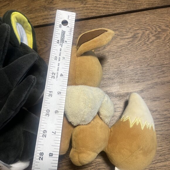Pokemon Plush Emolca New Eevee NWOT Stuffed Animal Plush Toy Doll 9” - Picture 7 of 8